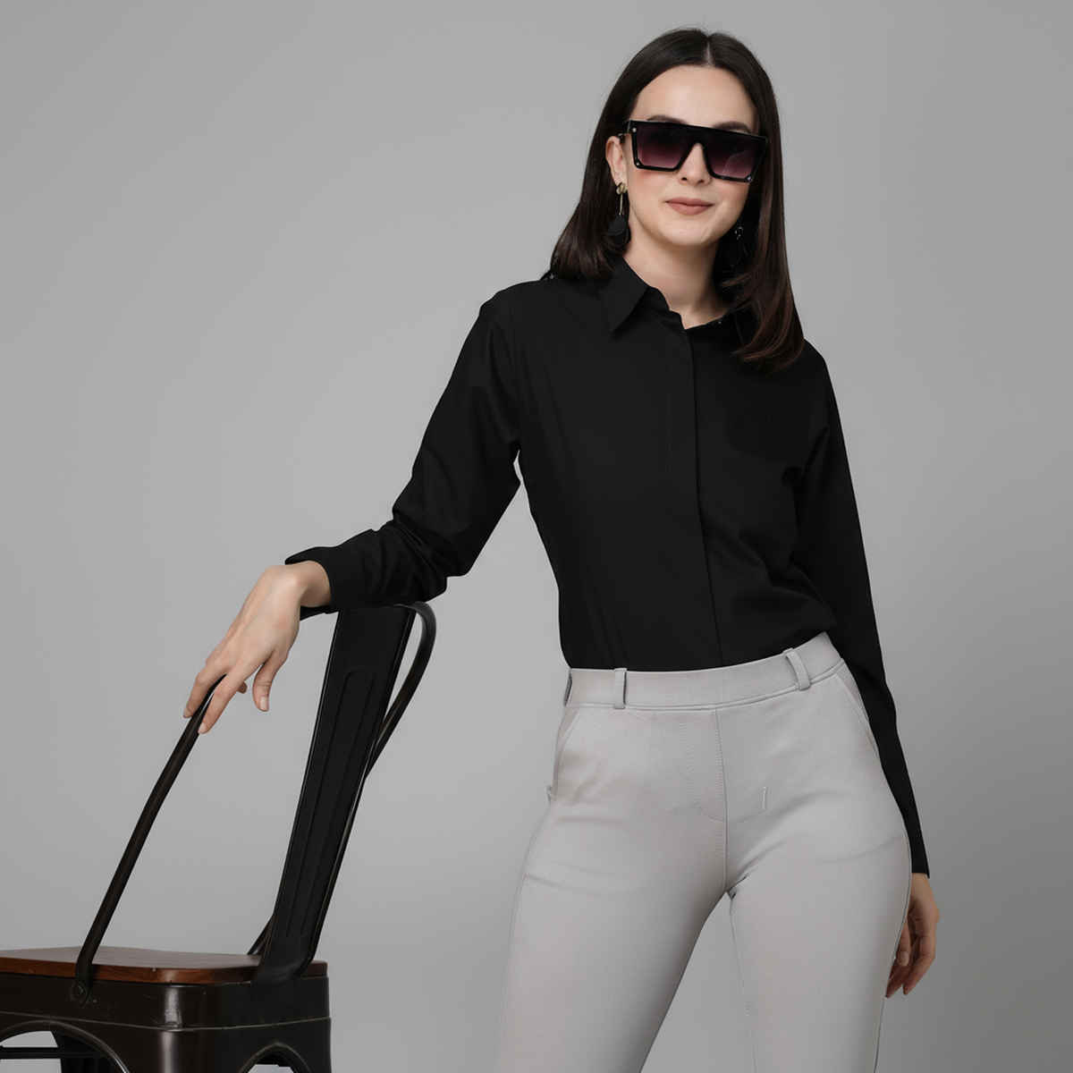 Style Quotient Women Black Cotton Blend Casual Long Sleeve Shirt | L | SS23SQARUNA - Black