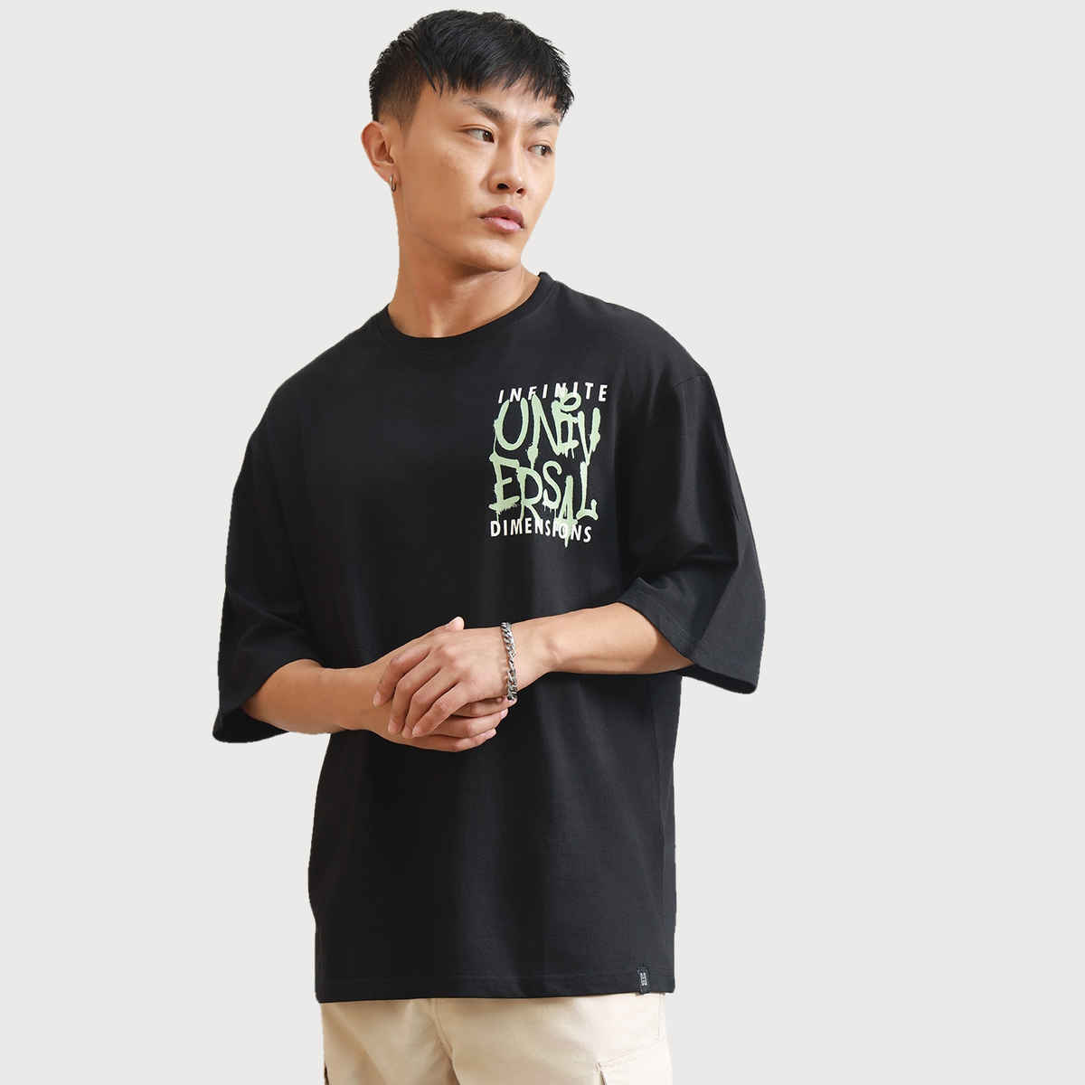 Hubberholme Men's Graphic Printed Drop Shoulder Relaxed Fit T-shirt | Black - M