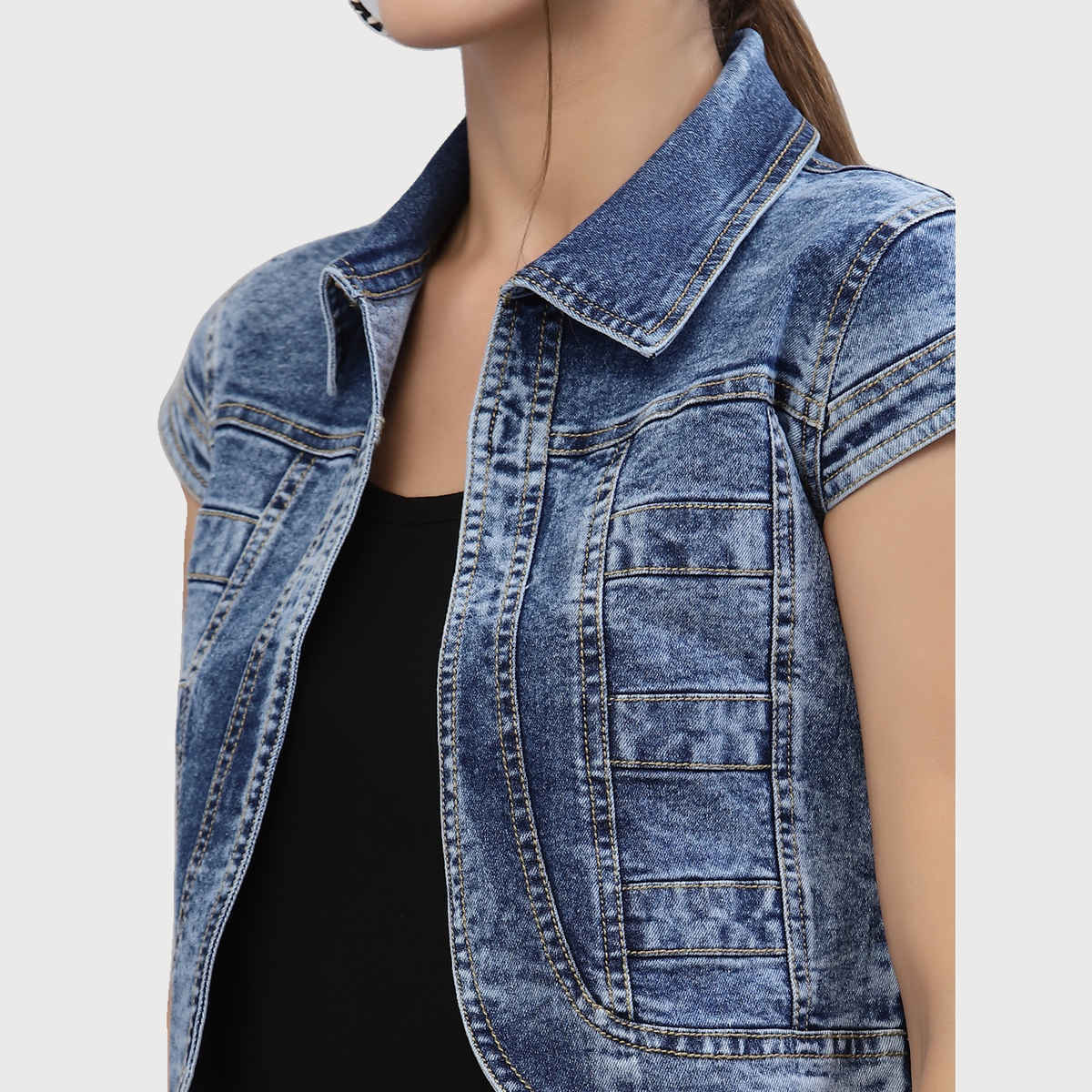Style Quotient Women Washed Checked Crop Denim Jacket | M | AW22SQBUBBLY - Dark Blue