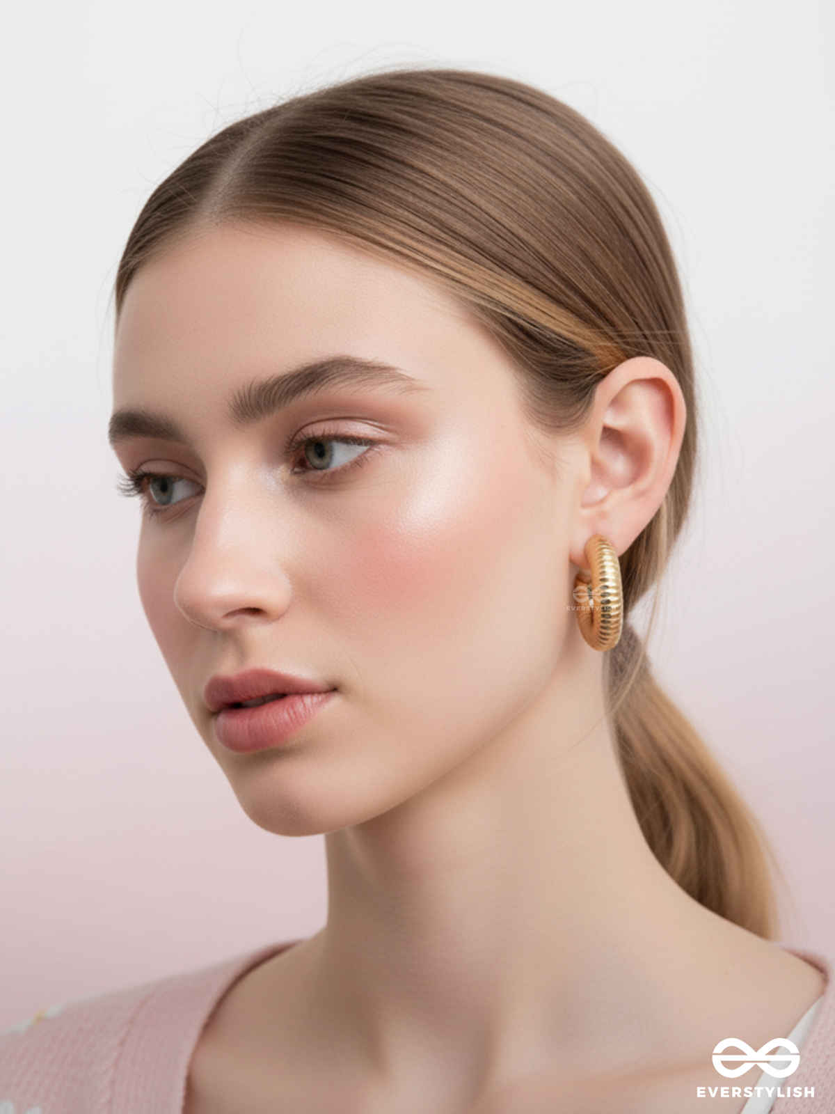 Everstylish Sunlit Harmony - Statement Golden Earrings | JEW1106990