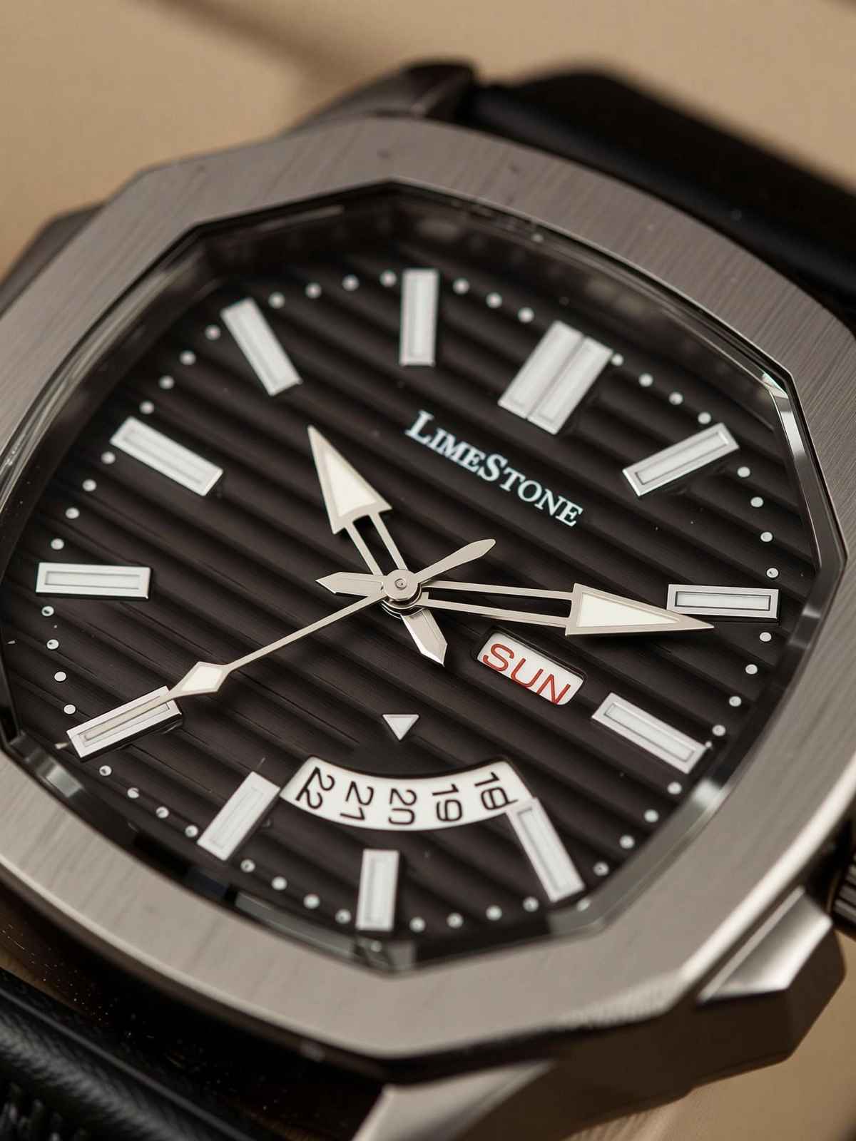 Limestone OTUS Limited Grey Edition Quartz Watch for Men | Mesh Silicone Strap