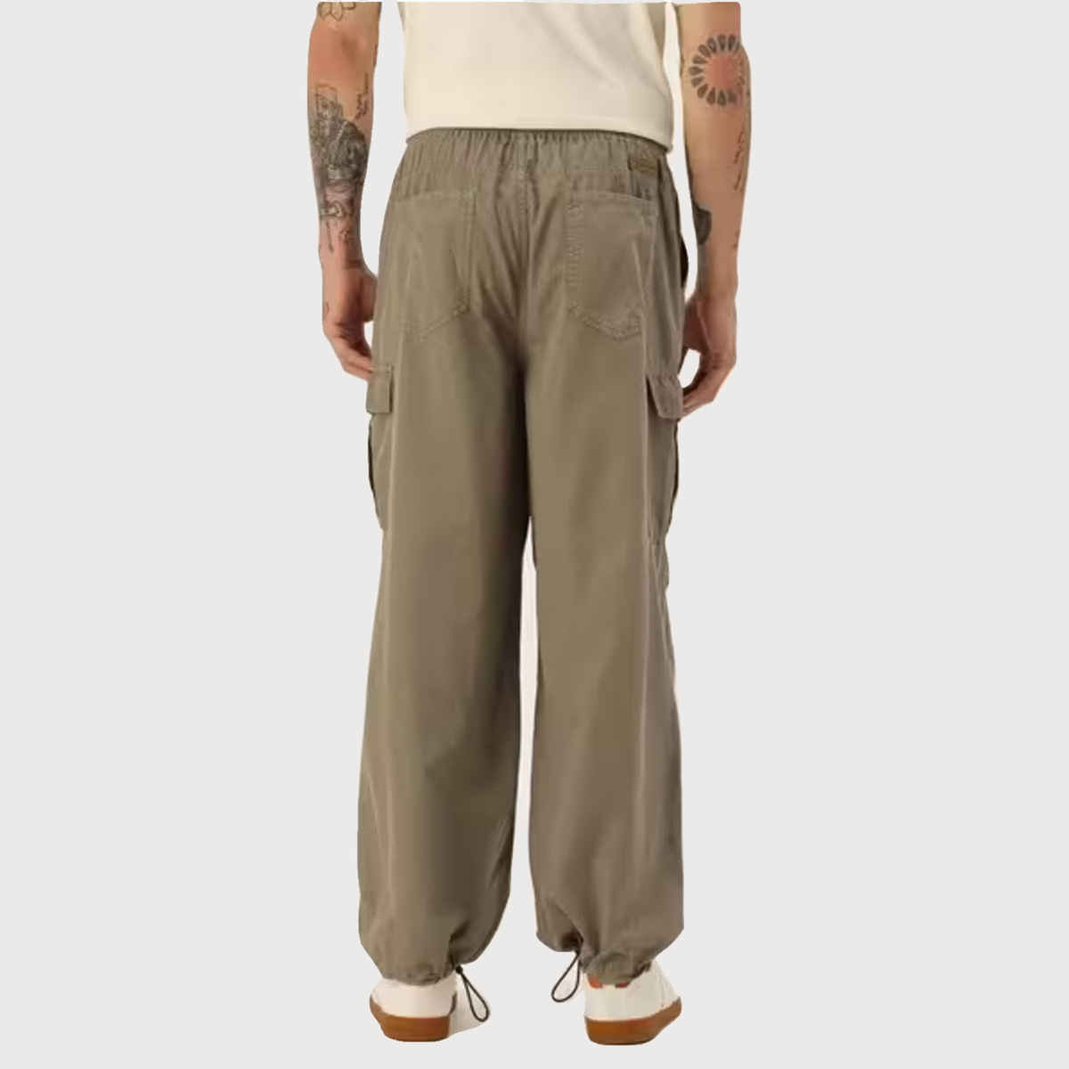 Bene Kleed Unisex Parachute Cargo Trousers | Brown - 28