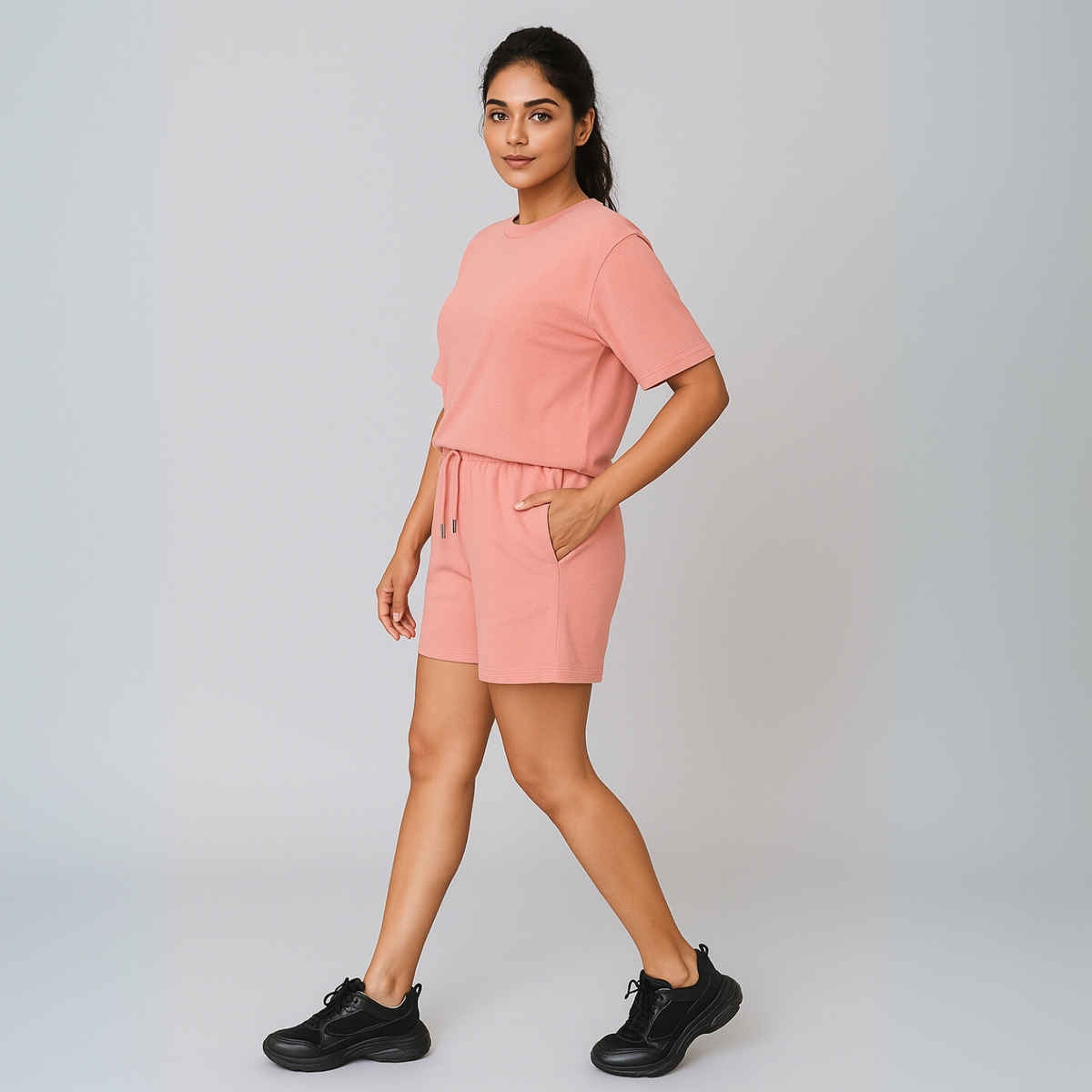 EQL Women's Pure Cotton Shorts | Coral - L