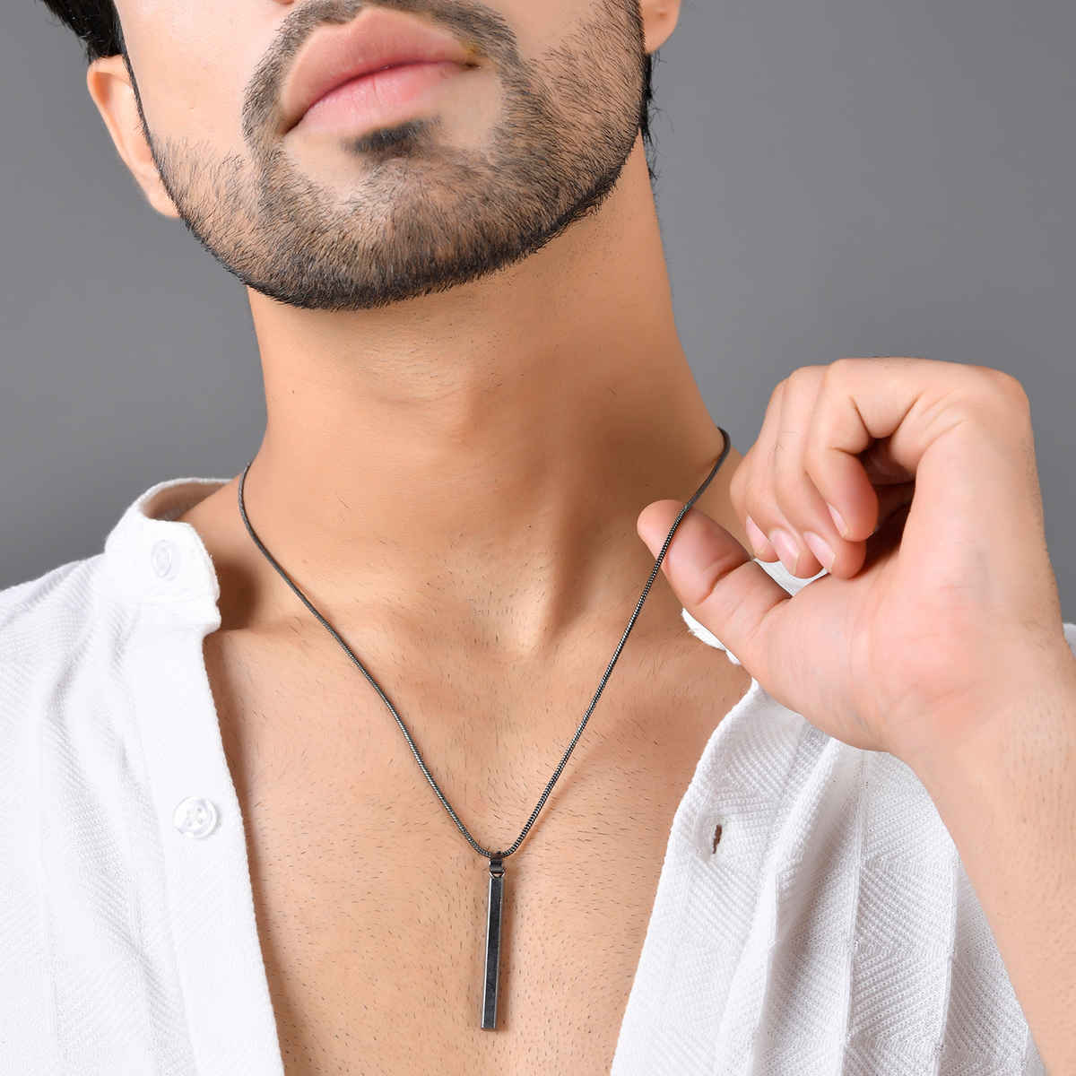 Voylla Eclipse Sleek Black Men s Pendant