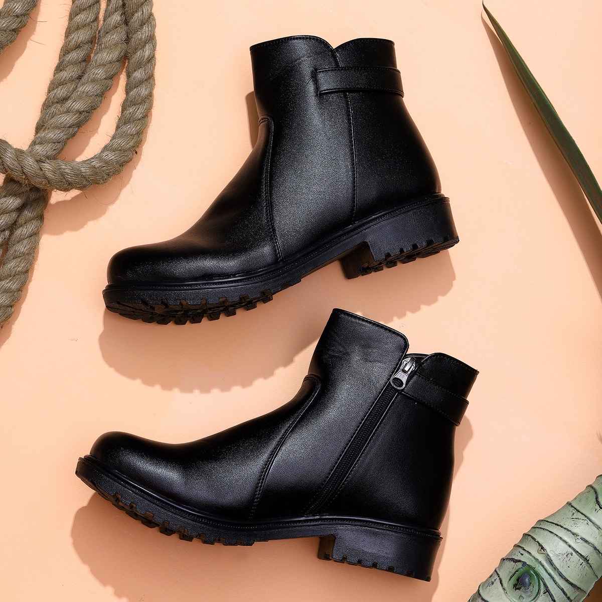 Trase Women Stylish Boots With Zipper Closure - Black | 7 UK