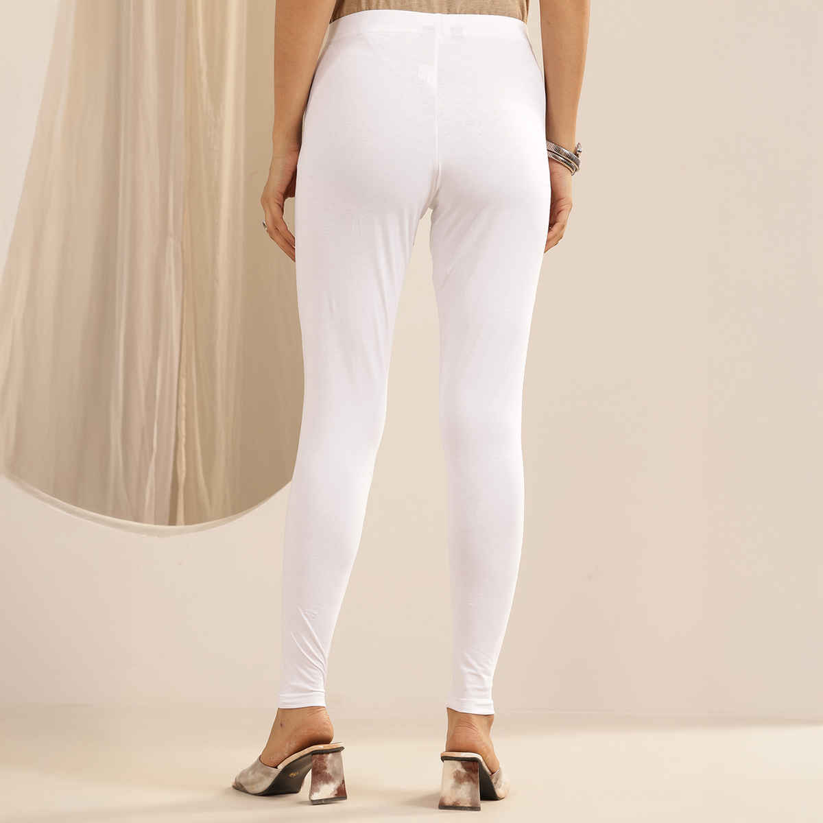 Libas Women's Solid Cotton Blend Legging | White - M