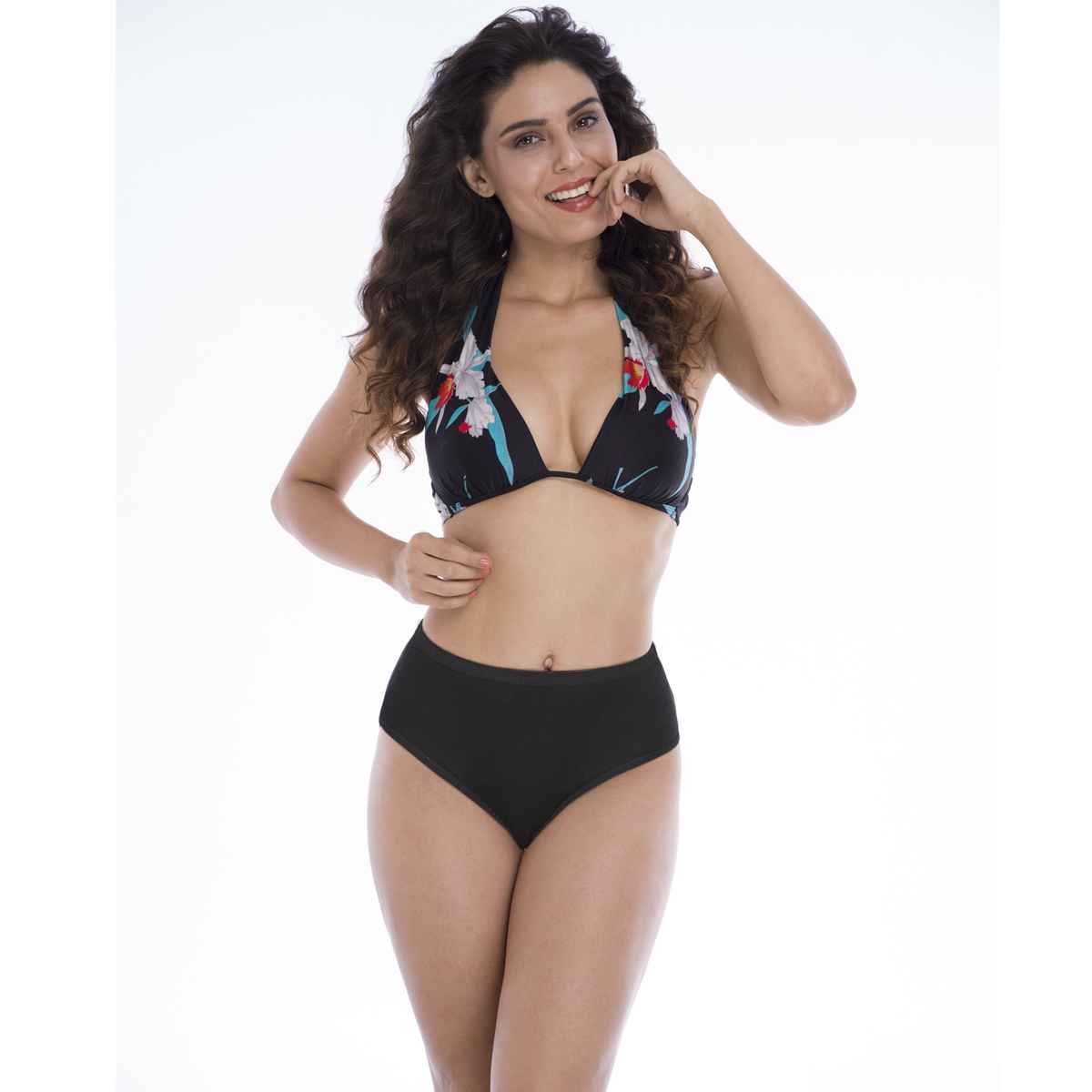 Bodycare Women's Cotton Solid Briefs | Outer Elastic | SKU: 26B | Black