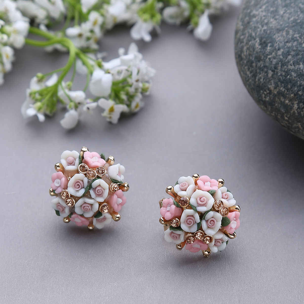 Sohi Pink White Floral Studs Earrings