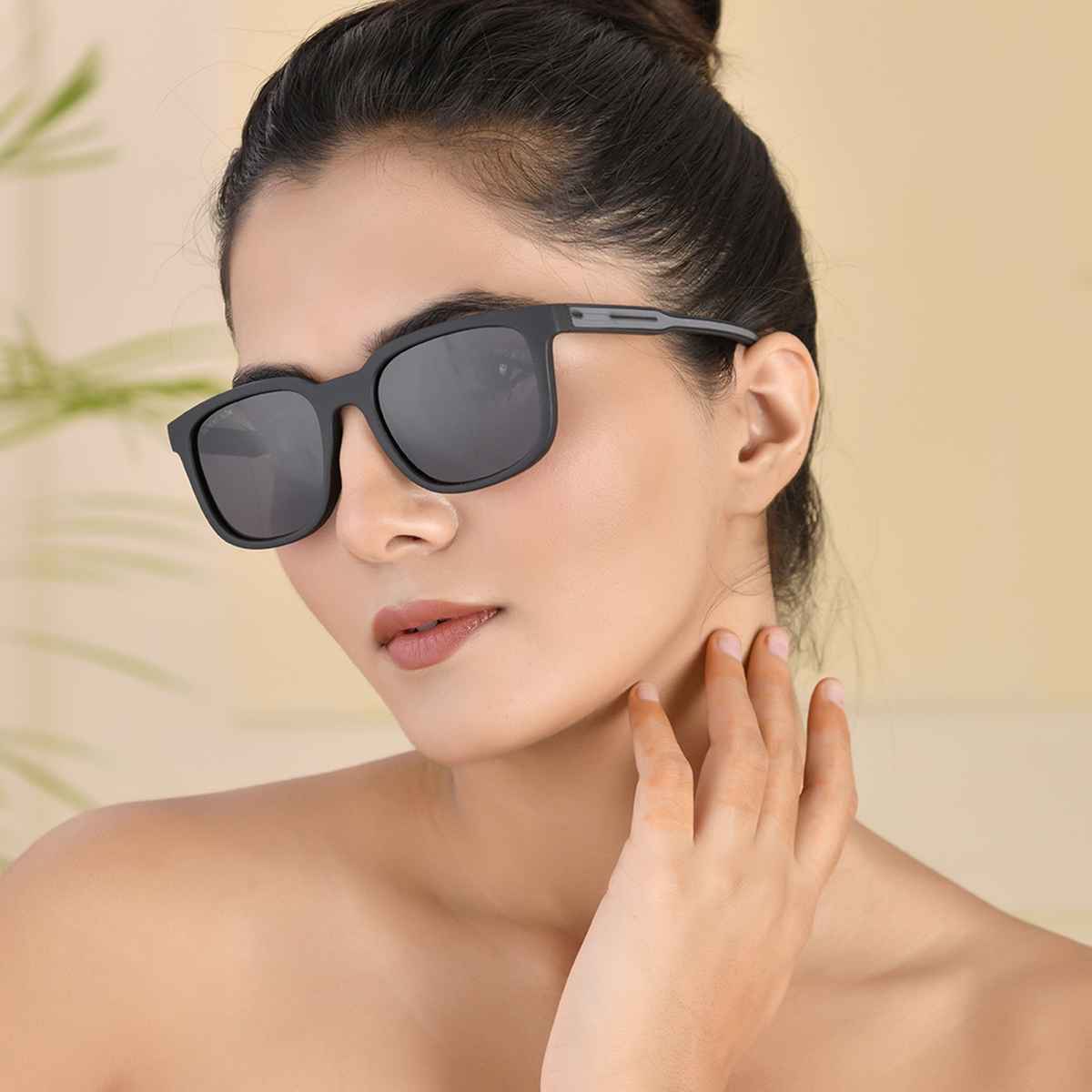 Royal Son Cool Polarized Square Medium Unisex Sunglasses | CHI00152C1