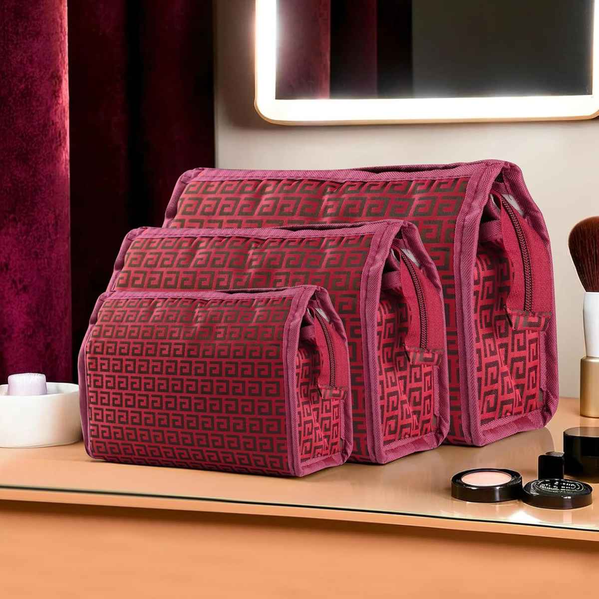 Kuber Industries Travel Storage Organizer | Waterproof Toiletry & Jewellery Bag | Maroon