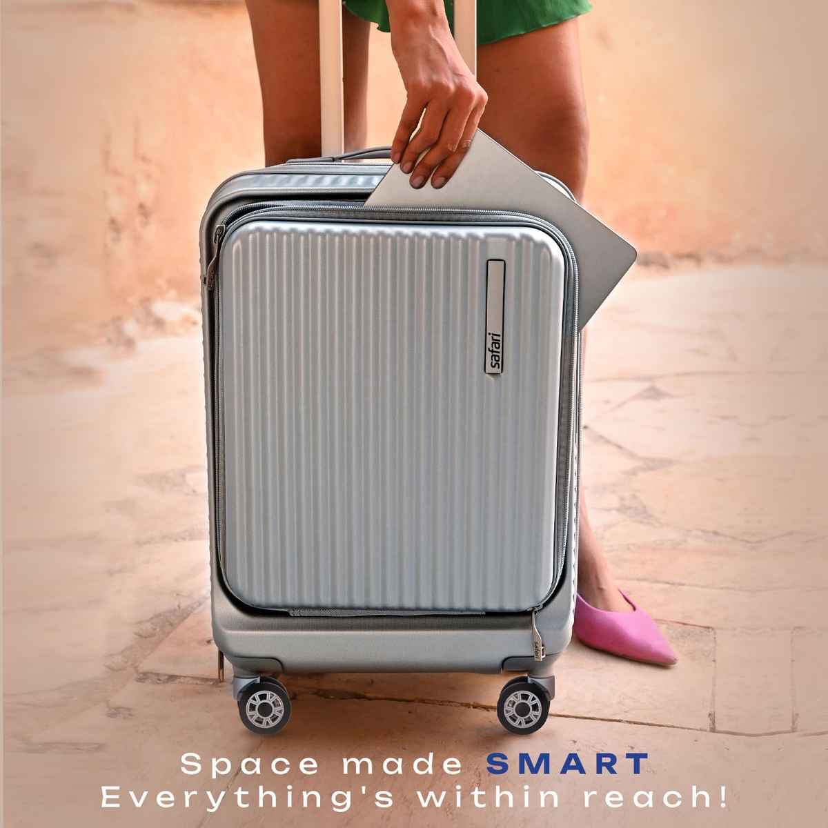 Safari Textured Polycarbonate 100 L Telescopic Hard Luggage | Silver - 55 cm