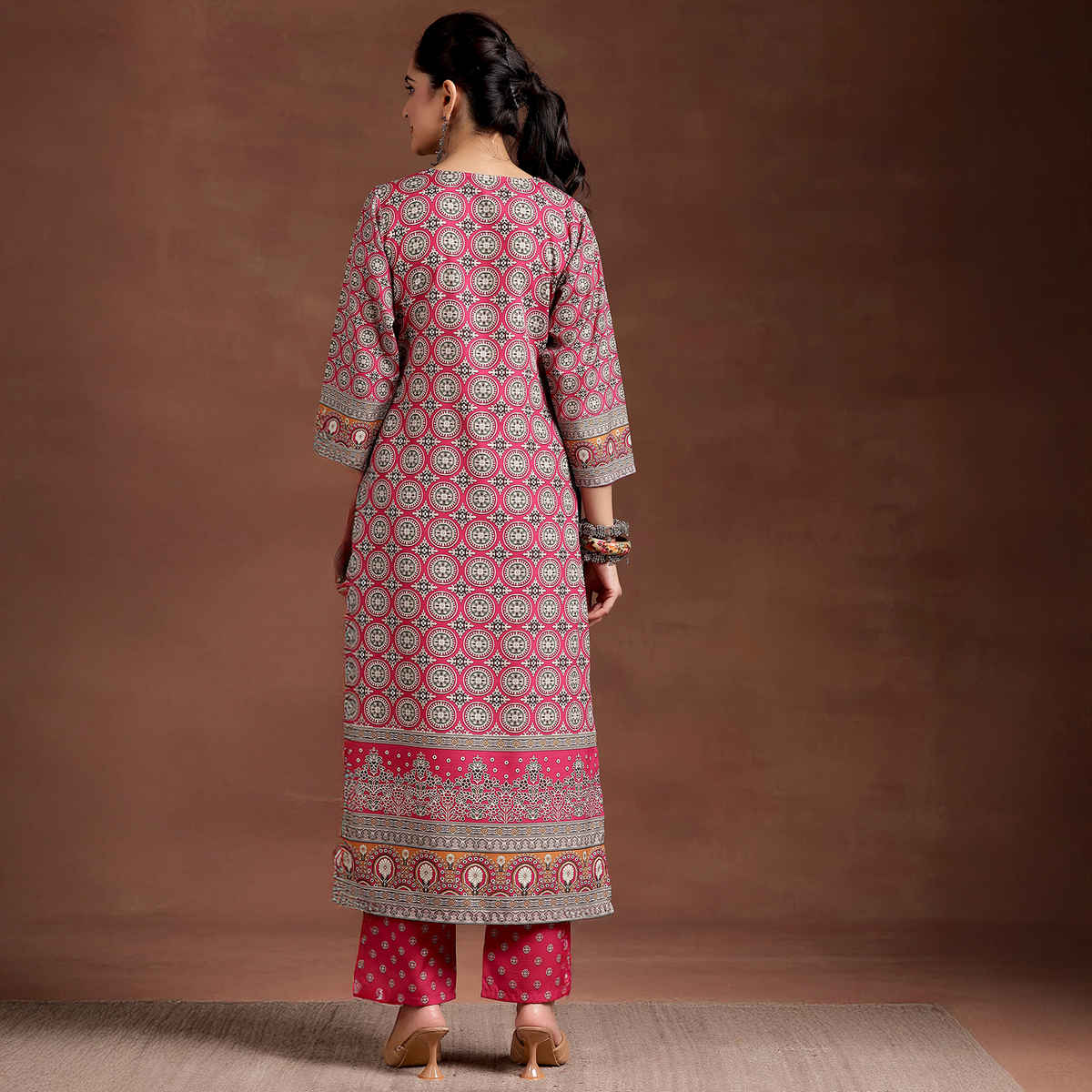Libas Women's Ethnic Motif Printed Straight Crepe Kurta | 29244O | Pink - S