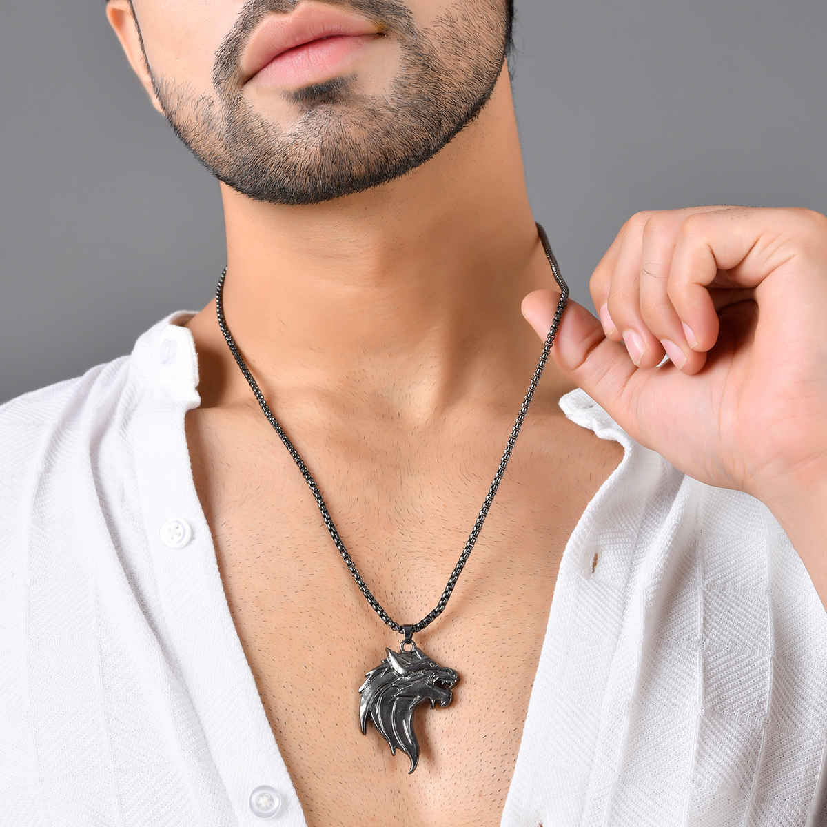 Voylla Eclipse Dragon Black Men s Pendant