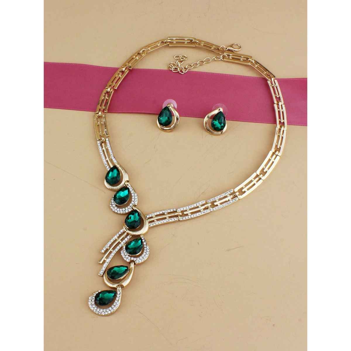 Shining Diva Fashion Latest Stylish Design Fancy Crystal Necklace Jewellery Set for Women | 12079s