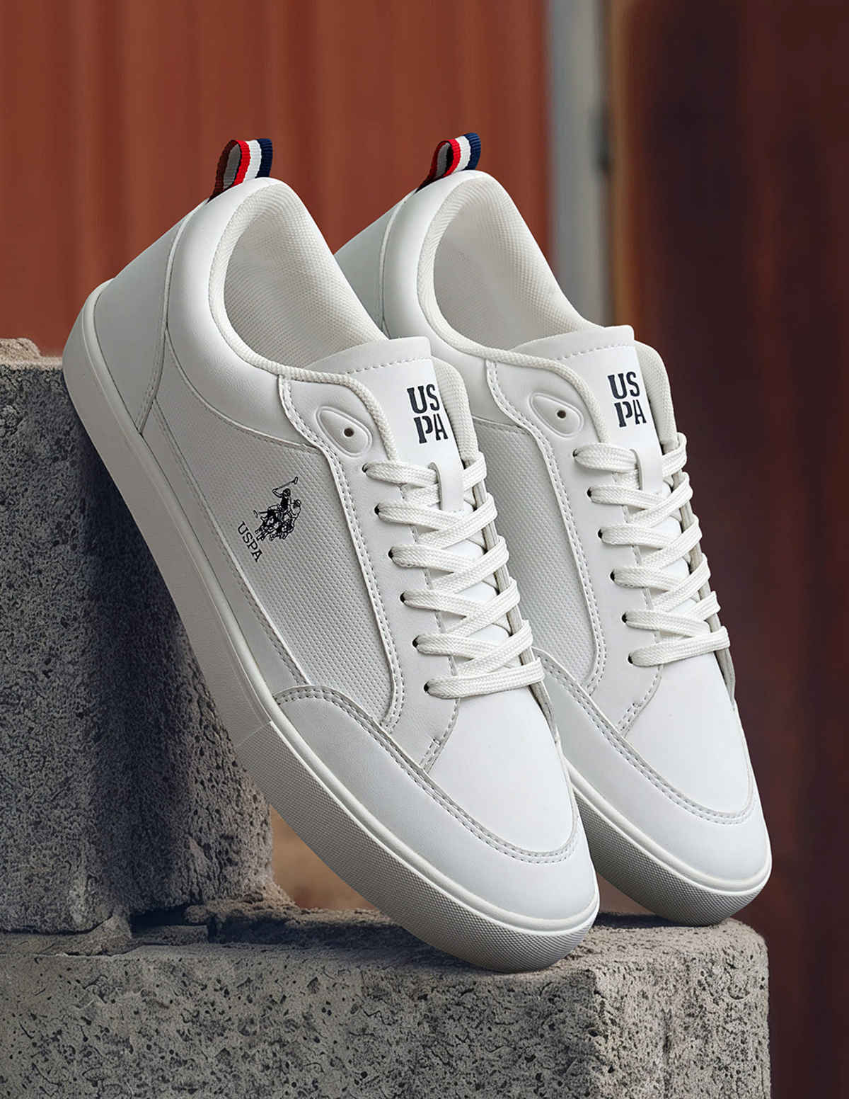 USPA Round Toe Lucian Sneakers For Men - Off White - 10