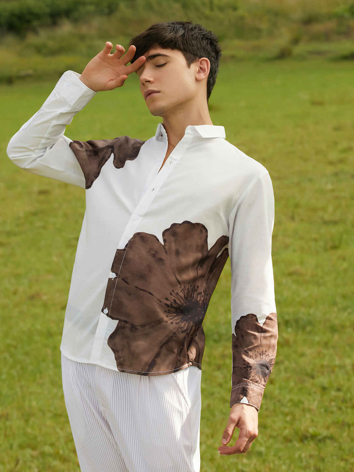 Campus Sutra Men's Primrose Flora Shirt | Ash Brown - S