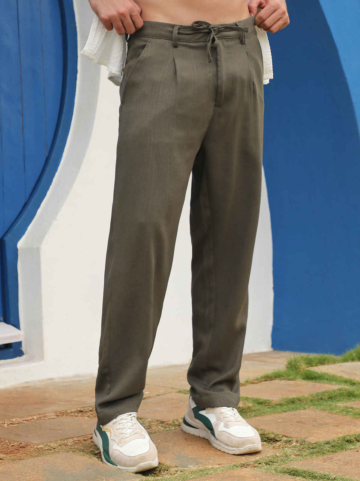 Campus Sutra Men's Tailored Linen-Blend Trousers | Olive Green - 36
