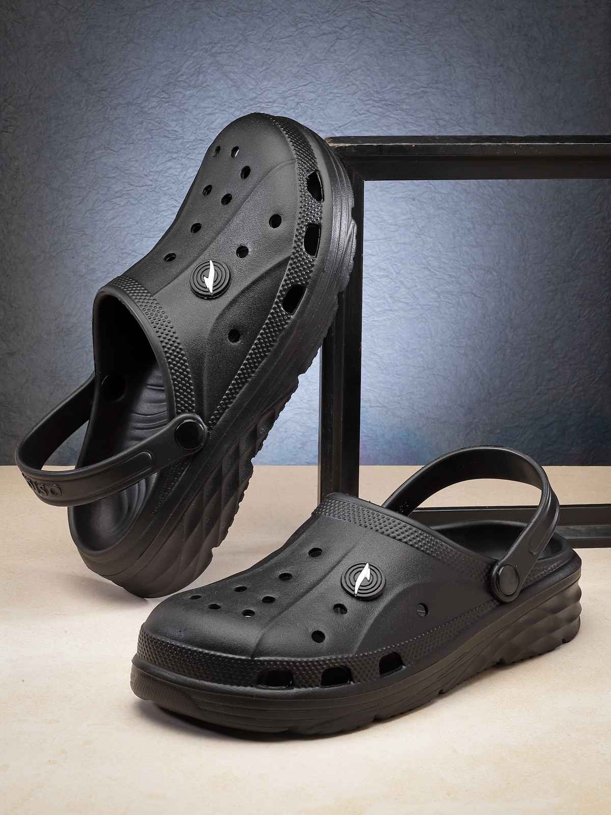 Asian Agc-14 Men Clogs Black (Size-6)