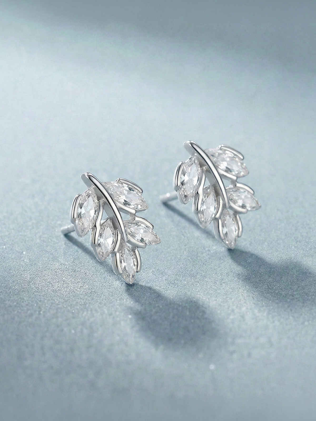 Palmonas Leaf Whisper 925 Sterling Silver Earrings for Women | ERIS0065