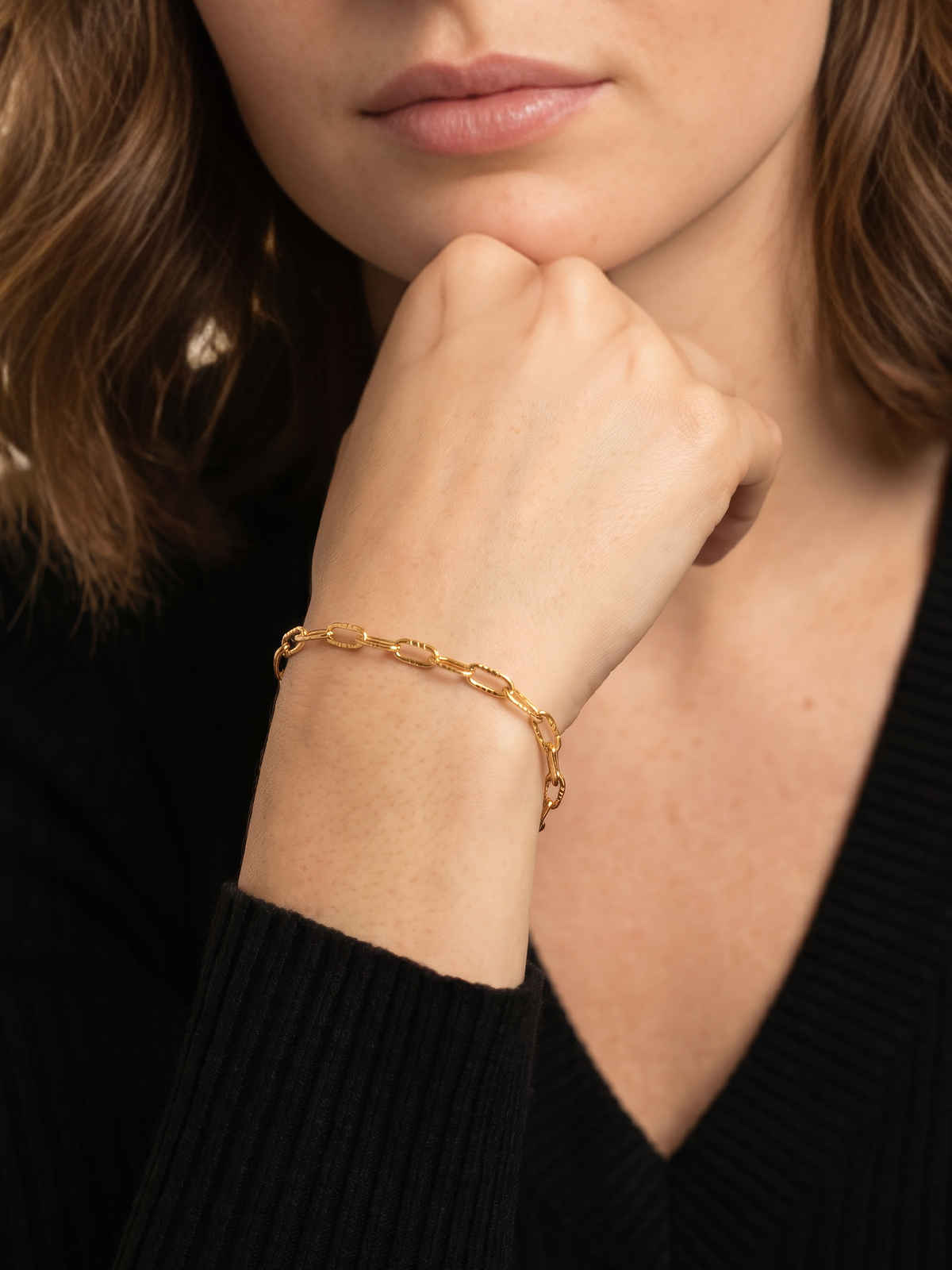 OnnMe By Giva Classic Flex Gold Plated Bracelet | Waterproof And Anti-Tarnish | OMBR0148
