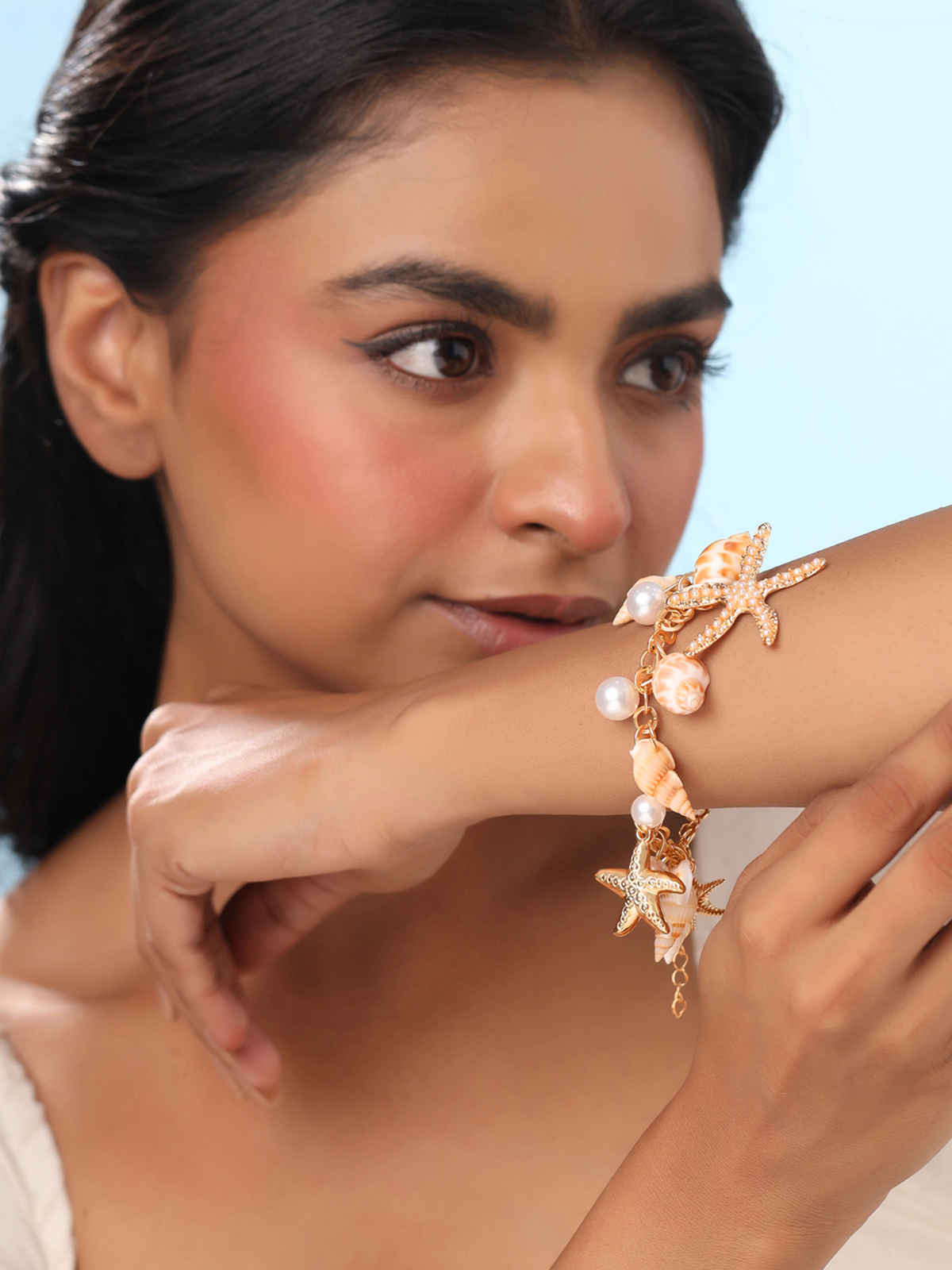 Yellow Chimes Women Gold-Toned Sea Shell Starfish & Pearls Hanging Charm Bracelet