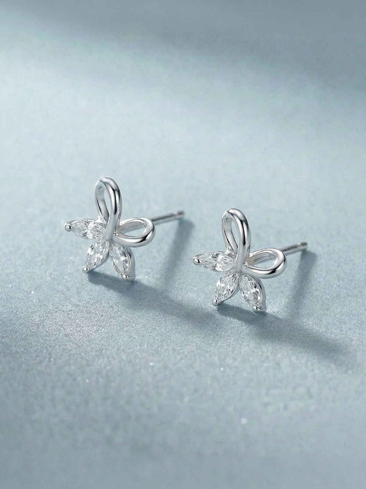 Palmonas Petite Floral Spark 925 Sterling Silver Earrings for Women | ERIS0136
