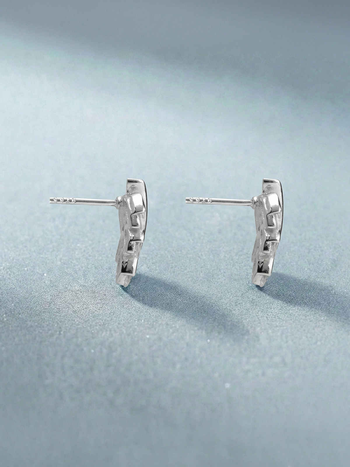 Palmonas Leaf Whisper 925 Sterling Silver Earrings for Women | ERIS0065