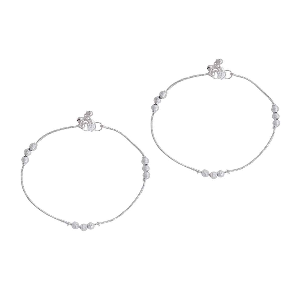 Teejh Teejh Preet Pearl Anklets