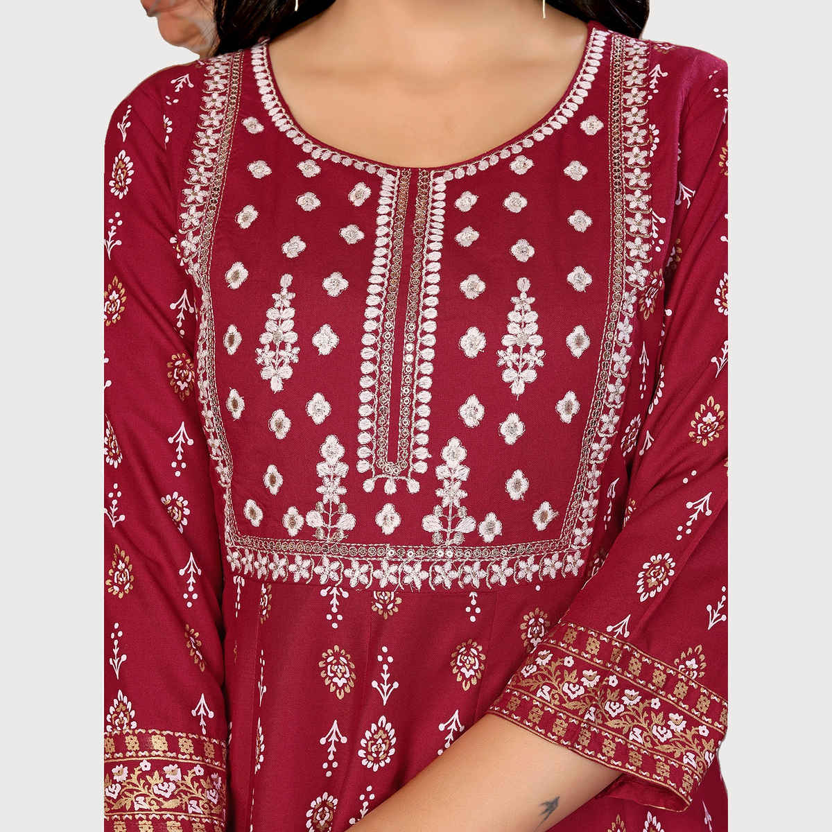 Rangita Women s Maroon Rayon Embroidered Calf Length Anarkali Kurta | M