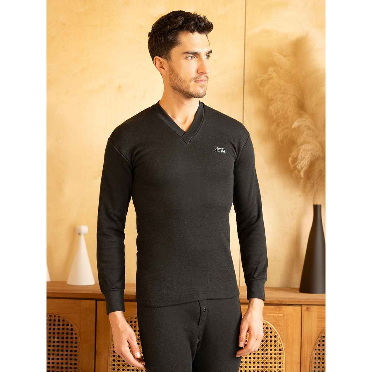 Lux Cottswool Men's Full Sleves V-Neck Thermal Top And Bottom Set | Black | 100Cm