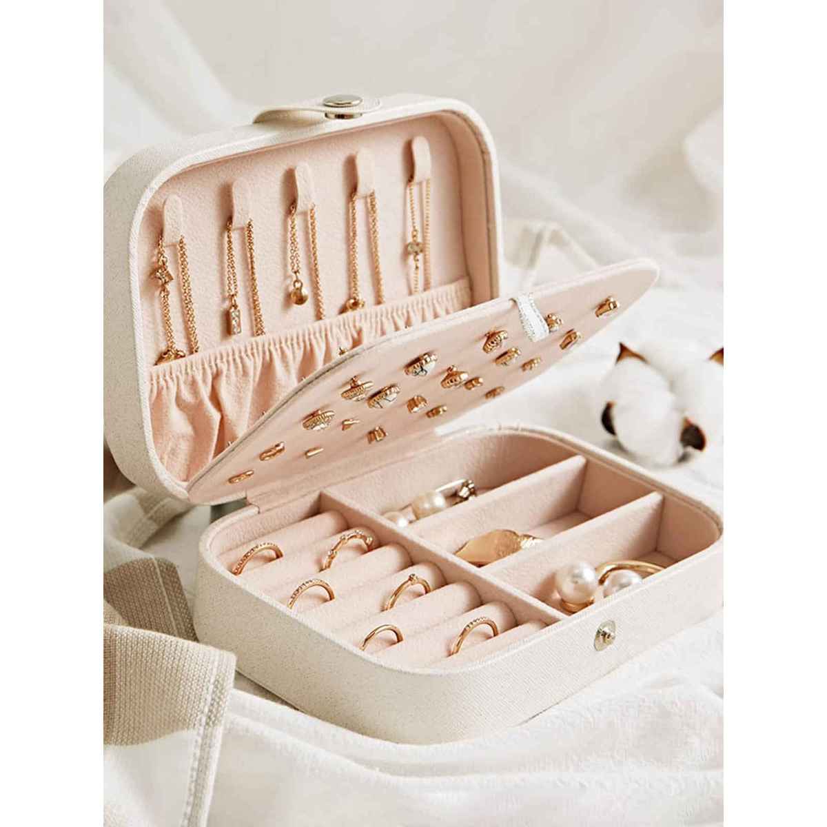 Scintillare By Sukkhi Fashion Jewellery Organisers Box PU Leather Storage Case Organizer | JB107107