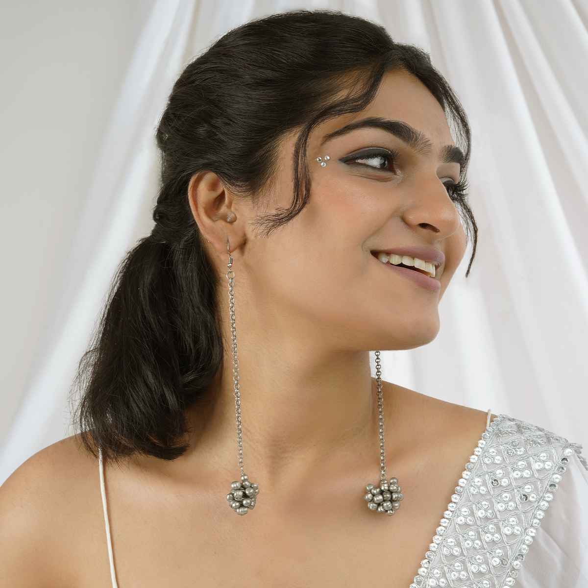 Teejh Teejh Aamna Ghungroo Silver Oxidised Earring