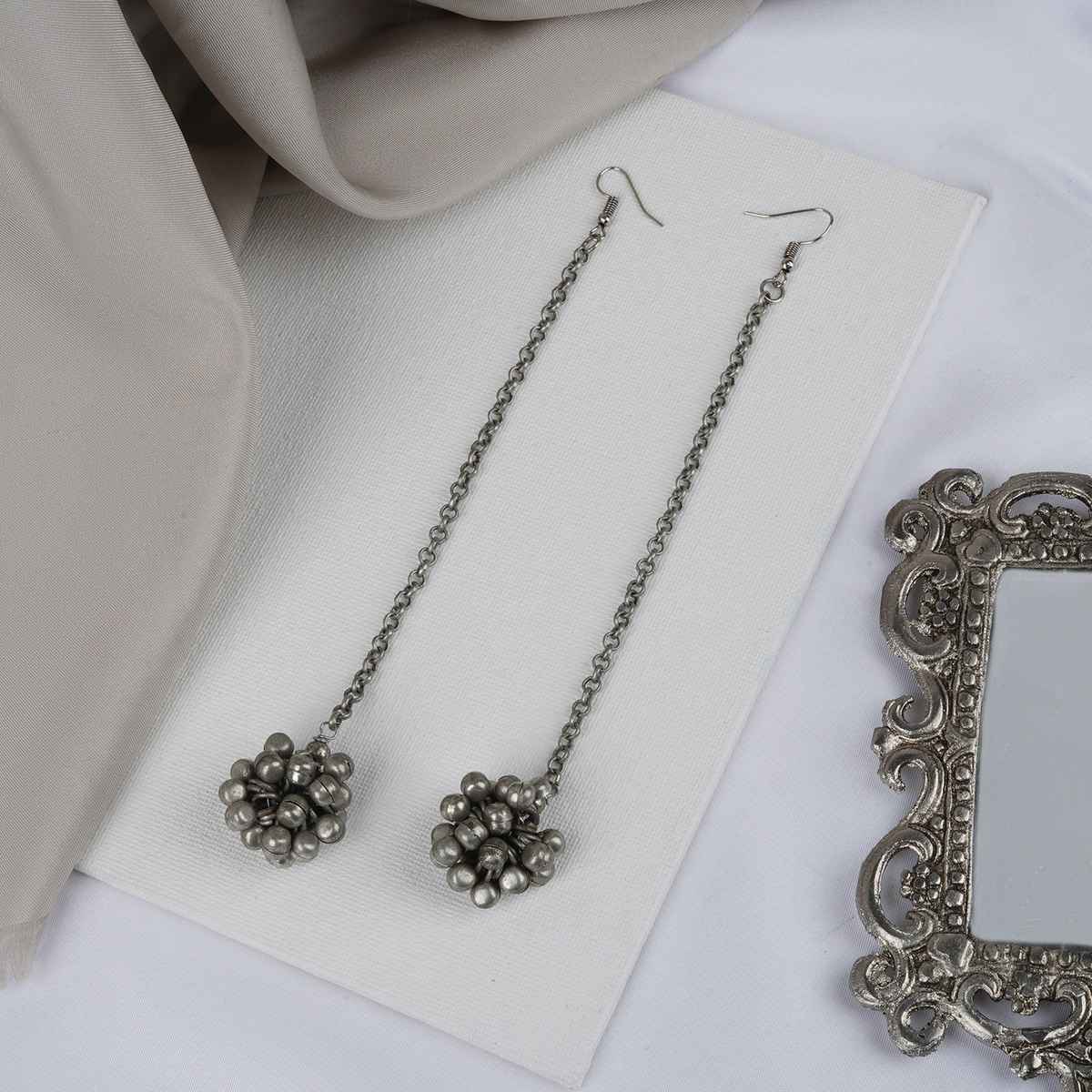 Teejh Teejh Aamna Ghungroo Silver Oxidised Earring