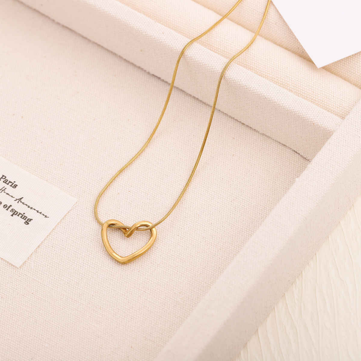 Beautynx Golden Love Knot Necklace | Gold | BNX-NK-0003