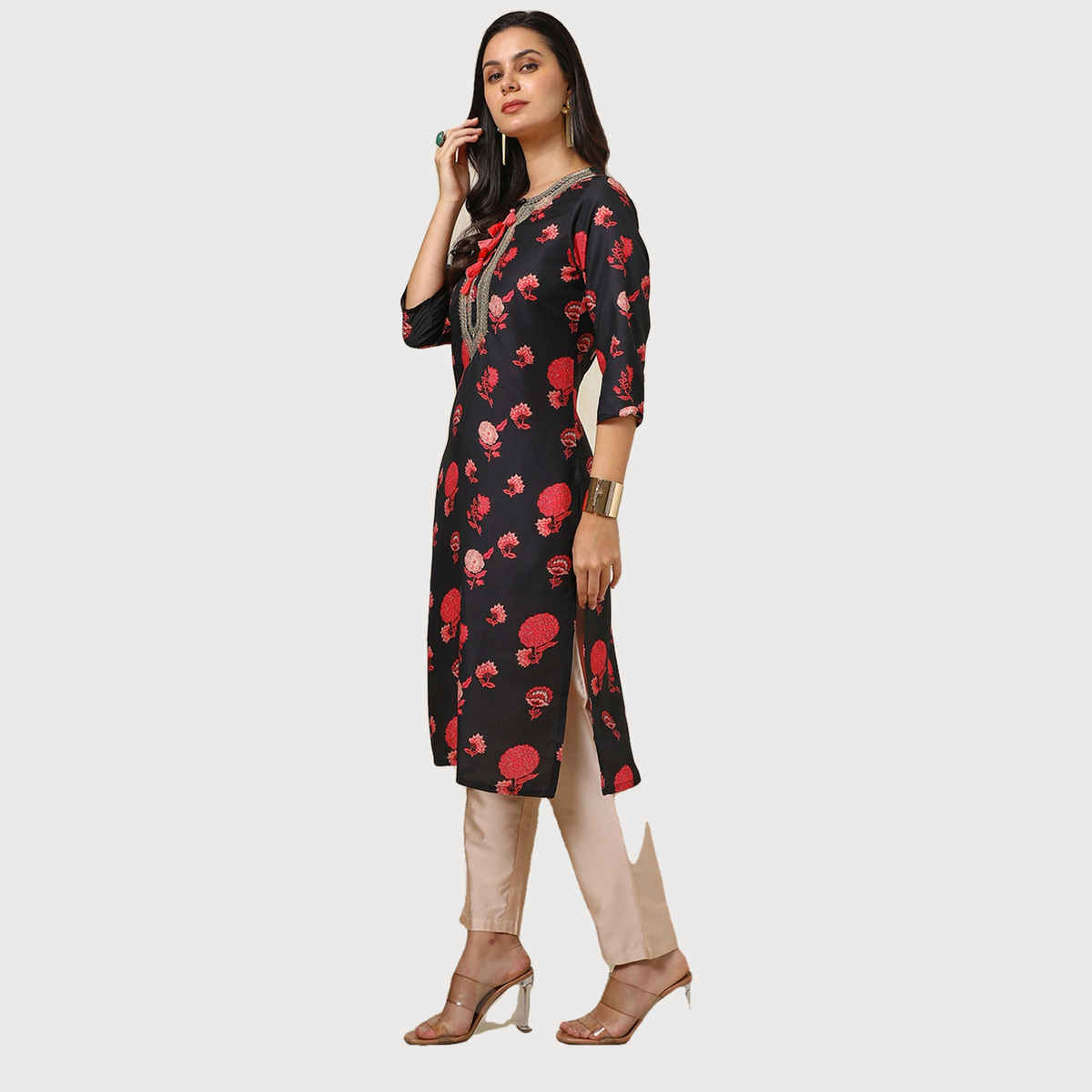 Soch Women's Black Muslin Blend Floral Print Kurta With Sequins | L