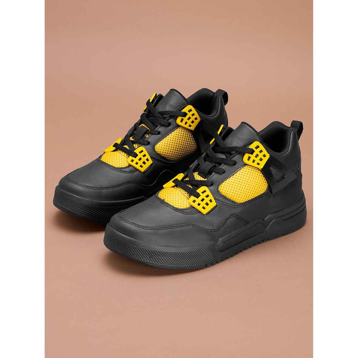 Avant Men's Felix Sneaker Shoes - Black & Yellow | UK - 7