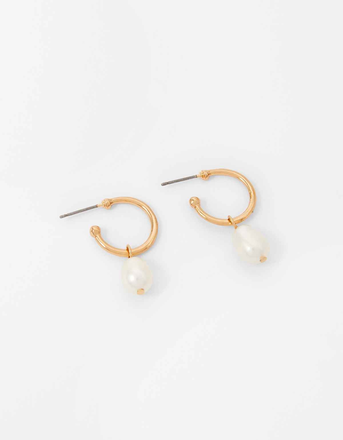 Accessorize London Women Gold Freshwater Pearl Hoop Earring