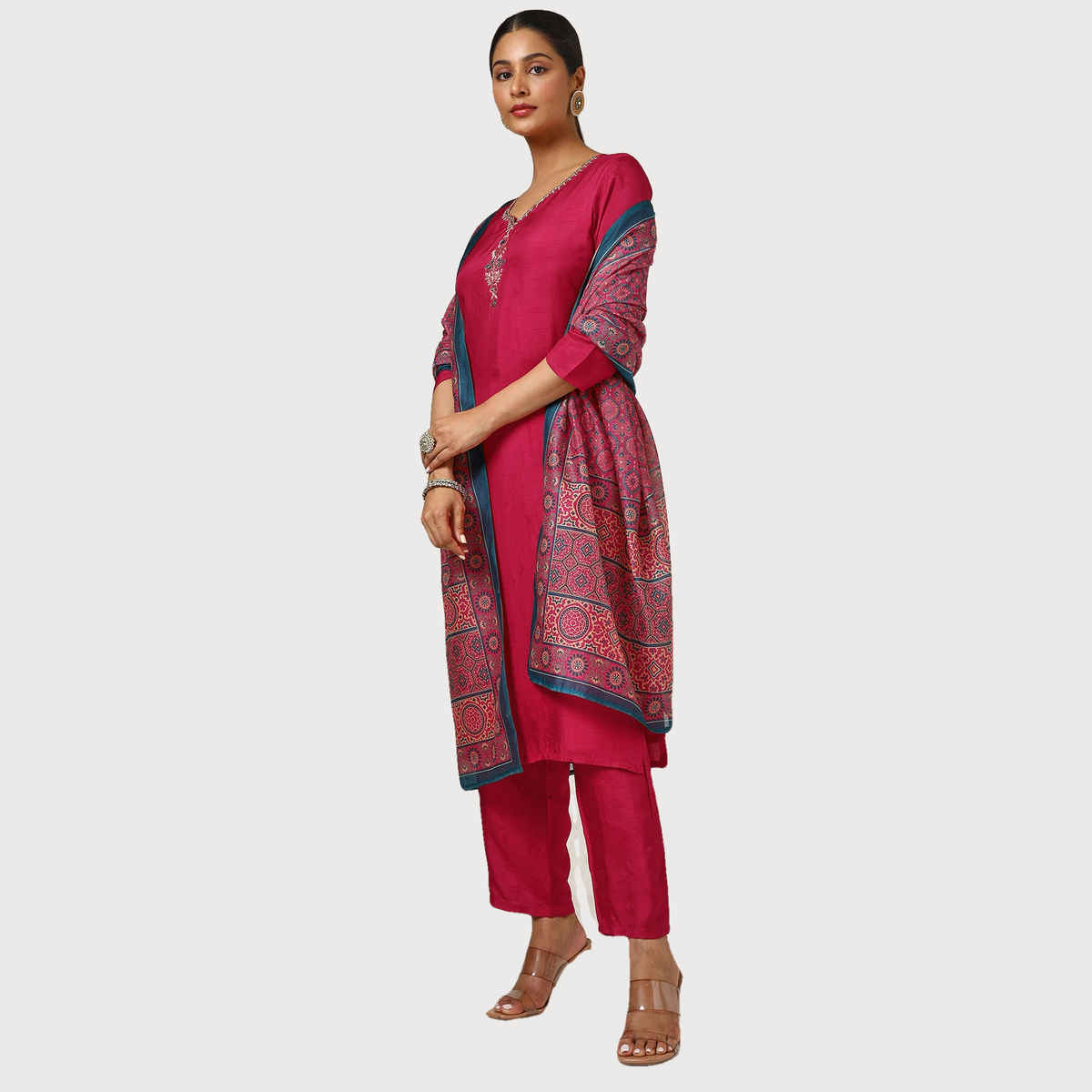 Soch Women's Fuchsia Viscose Blend Embellished Suit Set With Mirror Work L