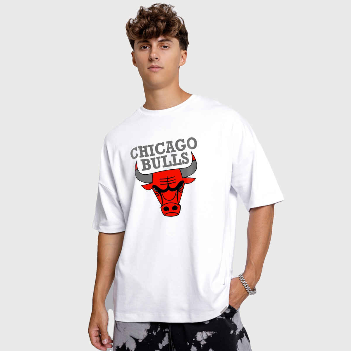 De Tees Men's Oversize T-shirt | M-OST-WHITE-BULL | White - S