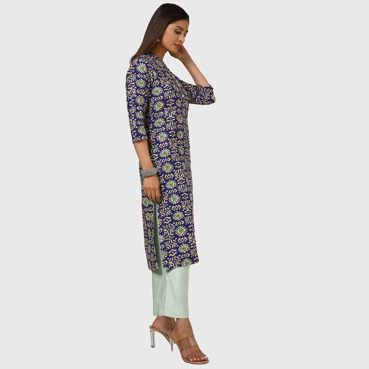 Soch Women's Navy Blue Cotton Blend Abstract Print Kurta | L