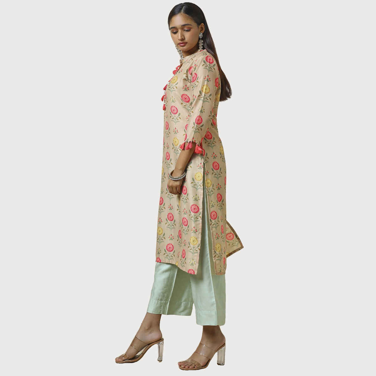 Soch Women's Beige Muslin Blend Floral Print Kurta With Tassels L