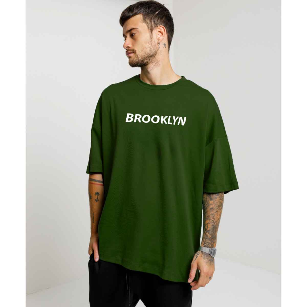 De Tees Men's Oversize T-shirt | M-OST-OLIVE-BROOKLYN | Olive - S