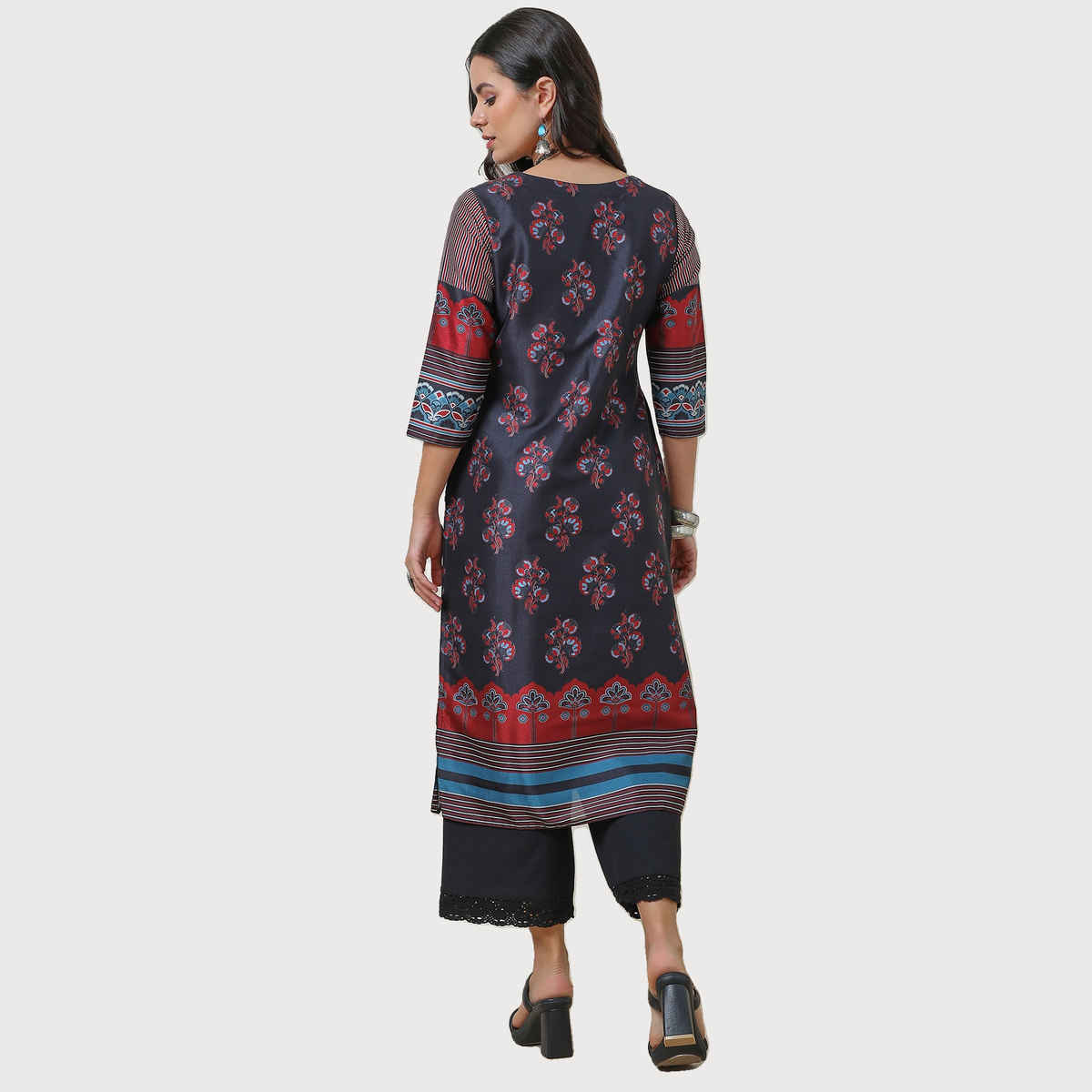 Soch Women's Black Silk Blend Floral Print Kurta | XL