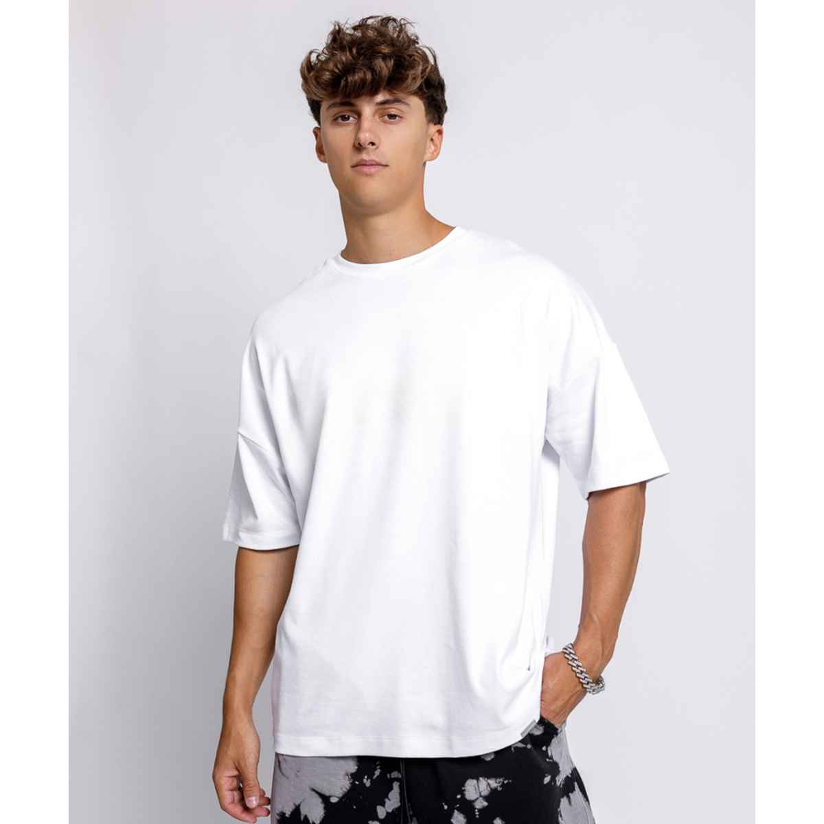 De Tees Men's Oversize T-shirt | M-OST-WHITE-BUNNY | White - M