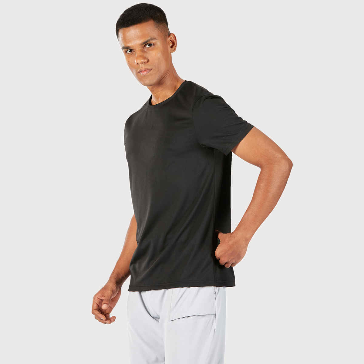 Decathlon | Domyos Men's Regular Fit Cotton T-shirt | Black - M