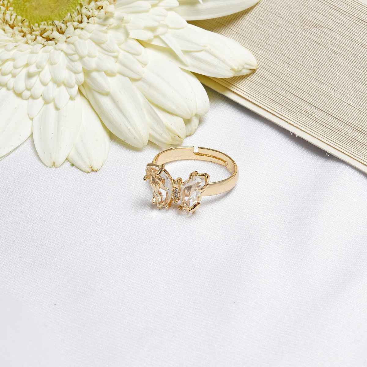 Joker & Witch Mabel Butterfly White Stone Ring