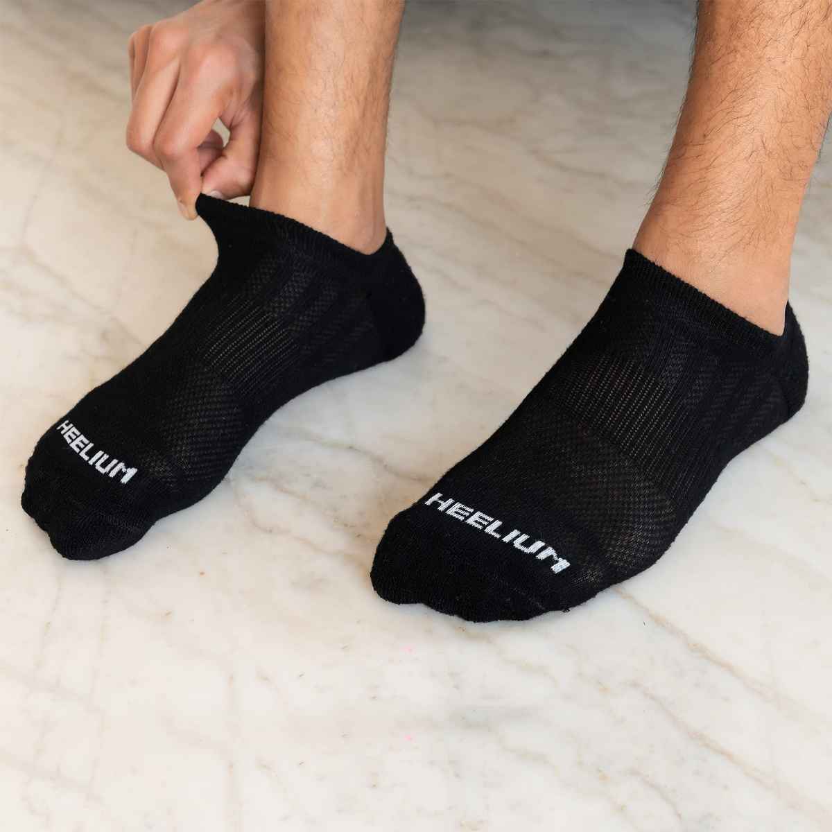 Heelium Men's Bamboo Low Ankle Socks | Black - UK 7 - 11