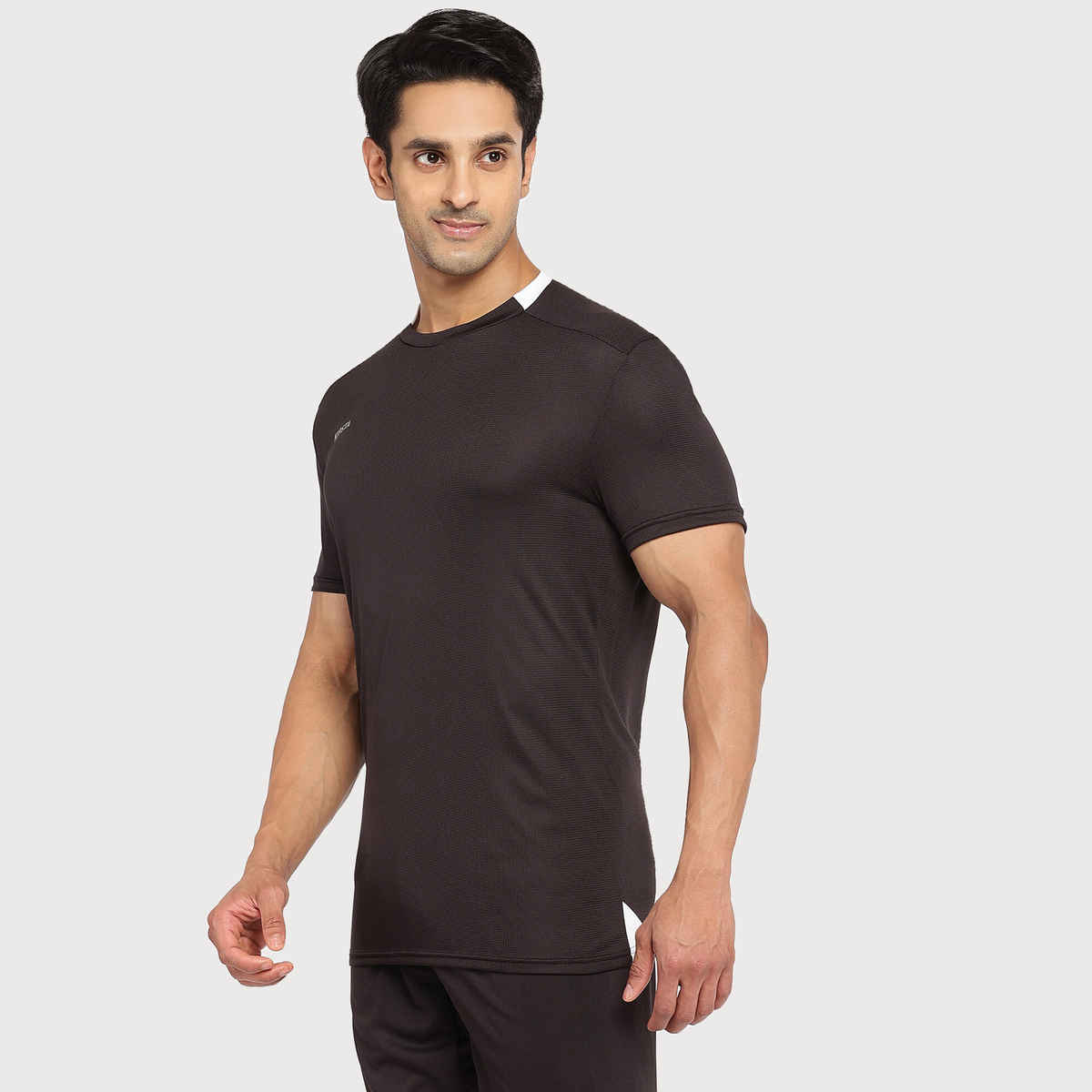 Decathlon | Kipsta Unisex Football T-Shirts - Black - XL