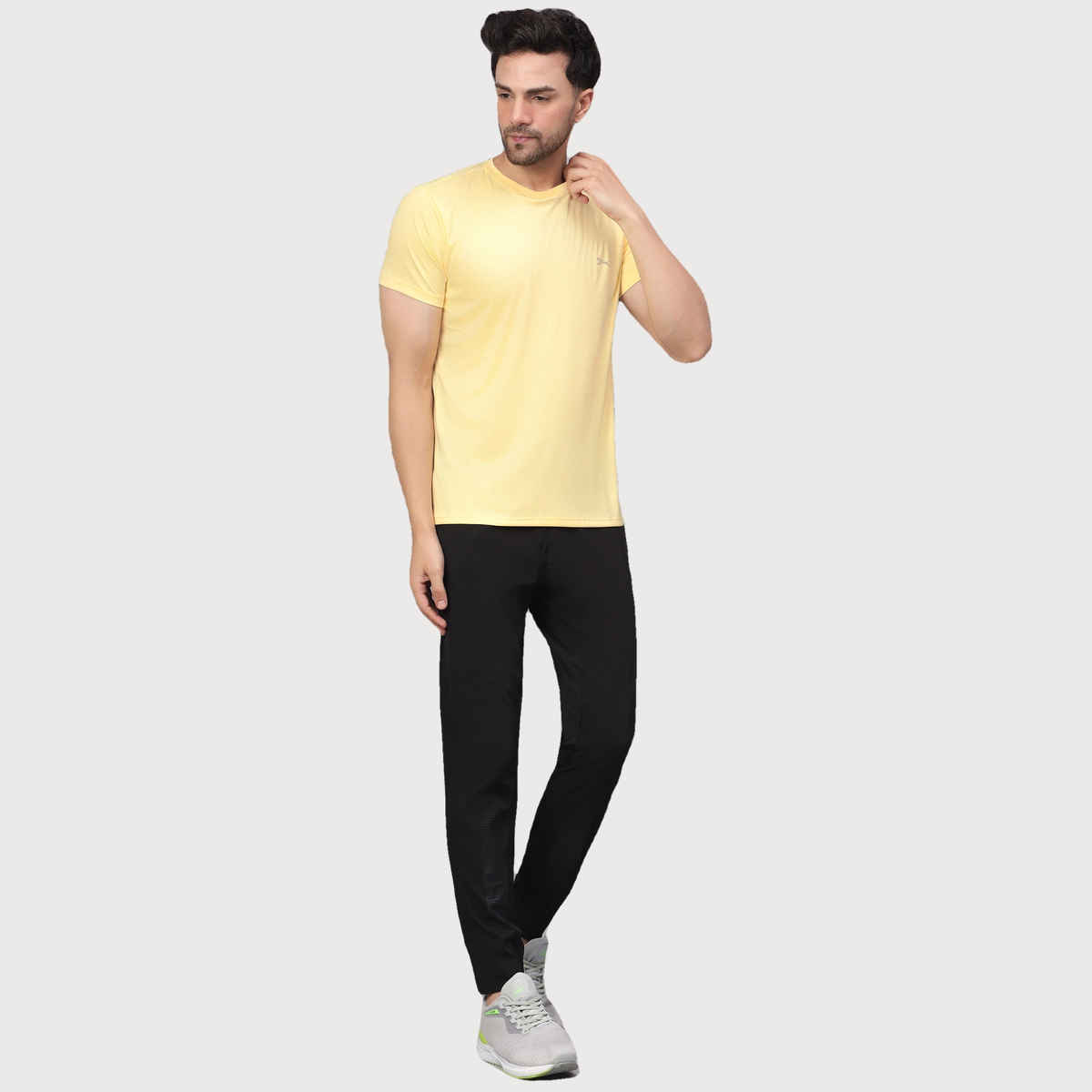 Shiv Naresh Men s T-Shirt Yellow | 2XL | SNCT01E