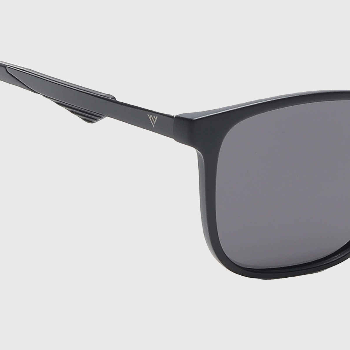 Voyage Unisex Plastic Wayfarer Sunglasses | Black - L